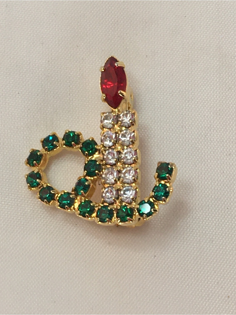 Vintage Gold-Tone Red, Green & Clear Crystal Pin Brooch